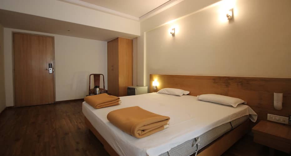 Hotel Shantiidoot, Mumbai 5